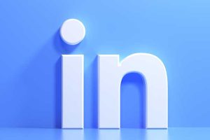 Read more about the article Linkedin Competitors Feature |  Adana Stage Media